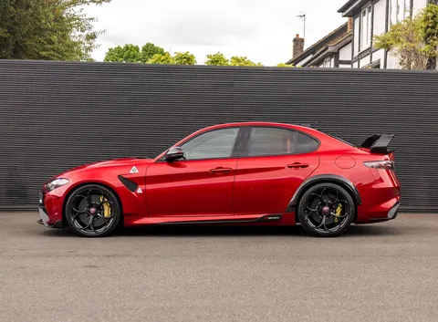 Alfa Romeo Giulia GTAm — photo 4 of 63