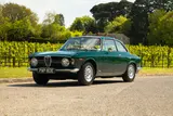 Alfa Romeo Giulia GT Veloce thumbnail