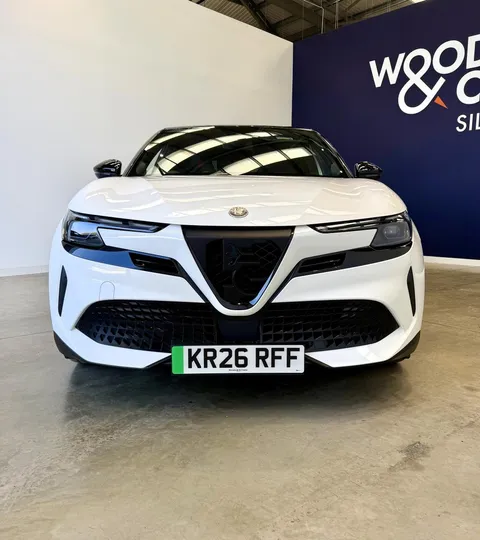 Alfa Romeo Junior Elettrica Veloce — photo 3 of 67