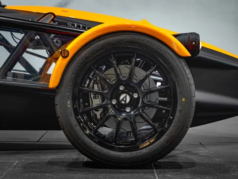 Ariel Atom 4 — photo 2 of 14