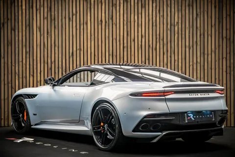 Aston Martin DBS — photo 3 of 43