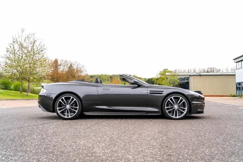 Aston Martin DBS Volante — photo 2 of 12
