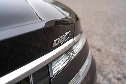 Aston Martin DBS Volante — photo 4 of 12