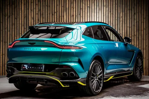 Aston Martin DBX 707 4