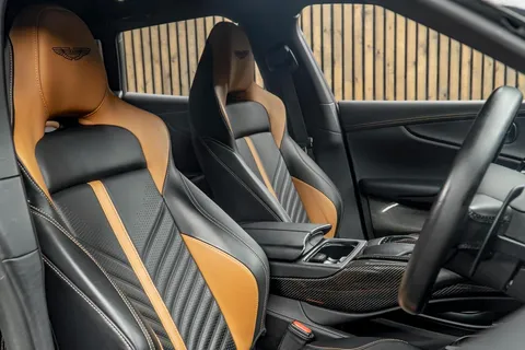 Aston Martin DBX 707 — photo 2 of 47