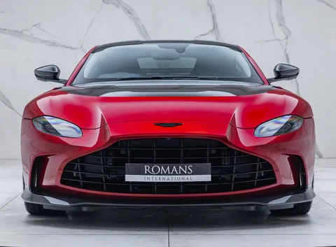 Aston Martin V12 Vantage — photo 5 of 56