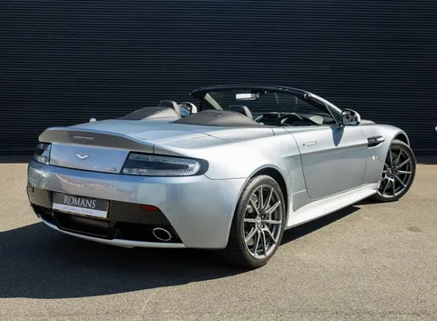 Aston Martin Vantage V12 S Roadster — photo 5 of 63