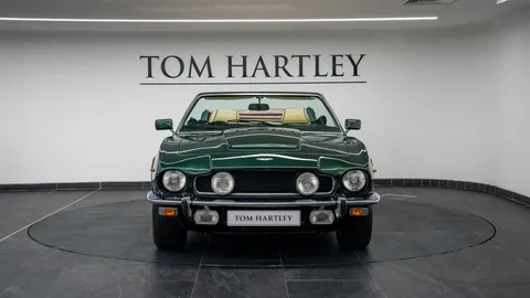 Aston Martin V8 Volante Oscar India 2