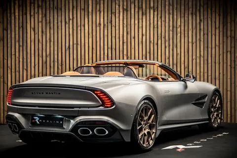 Aston Martin Vanquish Volante — photo 4 of 49