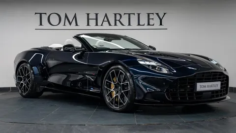 Aston Martin Vanquish Volante 1