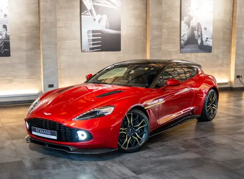 Aston Martin Vanquish Zagato Shooting Brake — photo 5 of 63