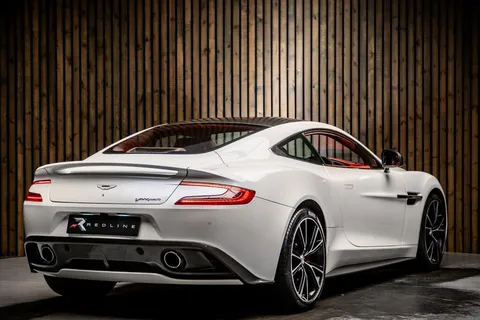 Aston Martin Vanquish 4