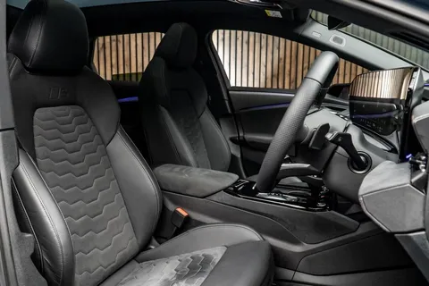 Audi A6 e-tron Avant Launch Edition — photo 2 of 49