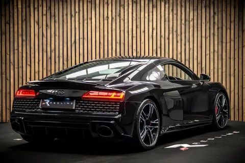 Audi R8 V10 Performance — photo 4 of 37