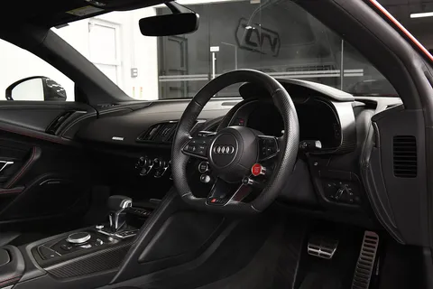 Audi R8 V10 Plus 4