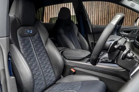 Audi RS Q8 Performance Carbon Vorsprung — photo 2 of 45