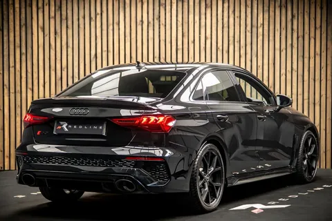Audi RS3 Carbon Black 4