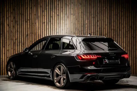Audi RS4 Avant Bronze Edition — photo 3 of 47