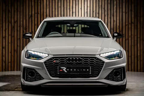 Audi RS4 Avant Carbon Black — photo 5 of 50