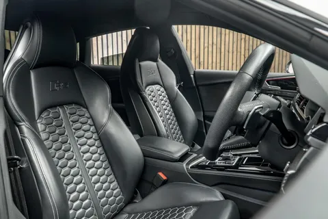 Audi RS5 Carbon Black Sportback 2