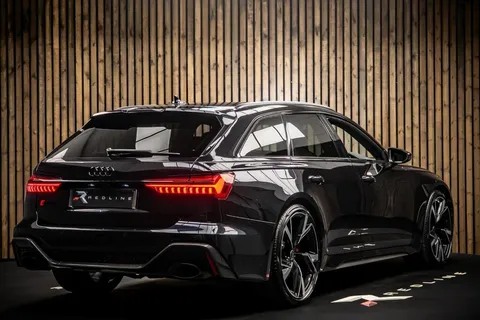 Audi RS6 Avant Carbon Black — photo 4 of 46