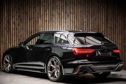 Audi RS6 Avant Performance Carbon Black — photo 3 of 45