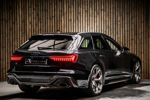 Audi RS6 Avant Performance Carbon Black — photo 4 of 45