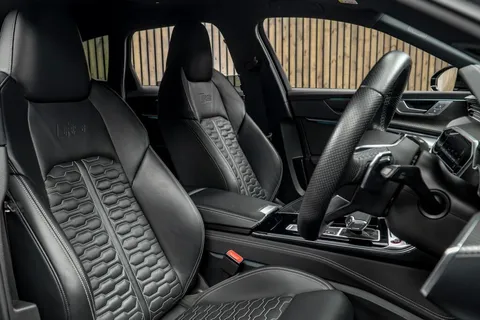 Audi RS6 Avant Vorsprung — photo 2 of 48