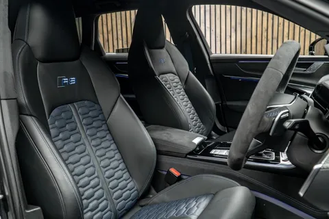 Audi RS6 Avant Performance Carbon Vorsprung 2