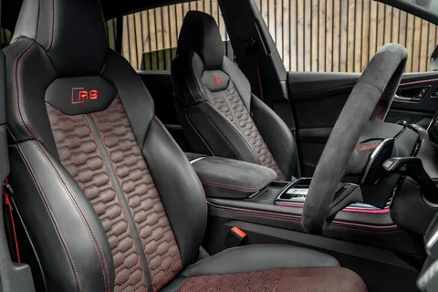 Audi RSQ8 Performance Carbon Vorsprung — photo 2 of 49