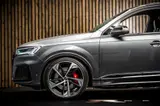 Audi SQ7 Black Edition thumbnail