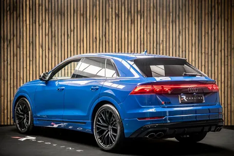 Audi SQ8 Launch Edition — photo 3 of 44