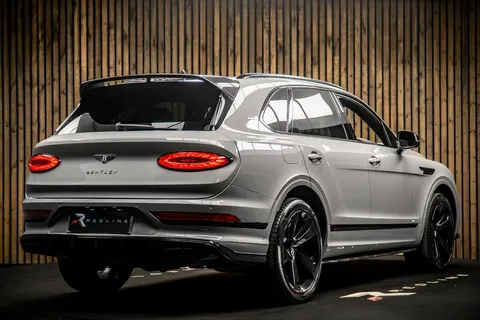 Bentley Bentayga V8 — photo 4 of 48