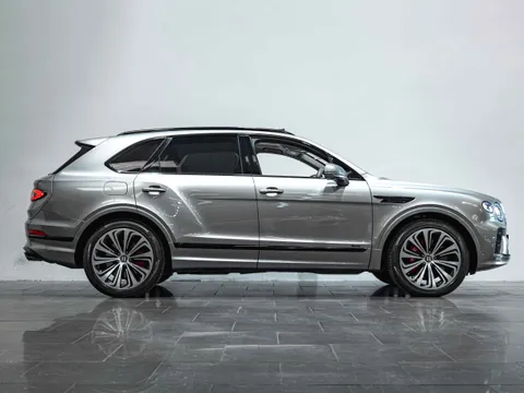 Bentley Bentayga Azure V8 3