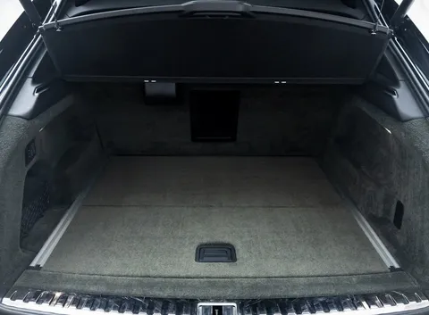 Bentley Bentayga V8 Azure EWB First Edition — photo 2 of 52