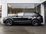 Bentley Bentayga V8 Azure EWB First Edition thumbnail