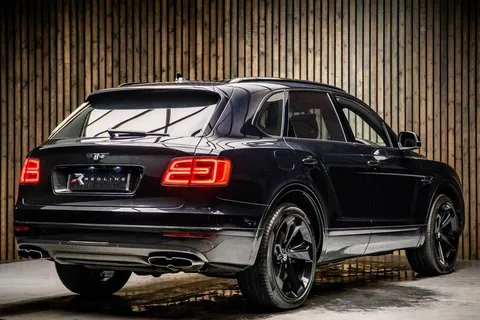 Bentley Bentayga V8 — photo 4 of 39