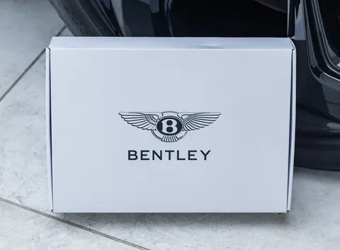 Bentley Bentayga V8 S — photo 2 of 46