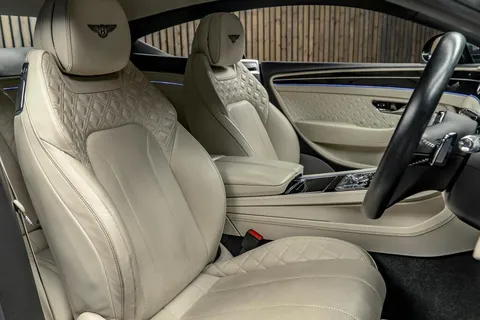 Bentley Continental GT — photo 2 of 44