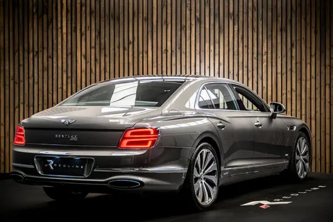Bentley Flying Spur 4