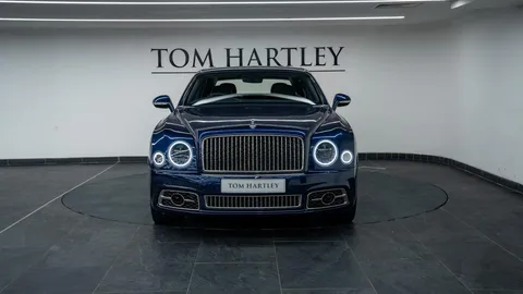 Bentley Mulsanne Speed — photo 2 of 33