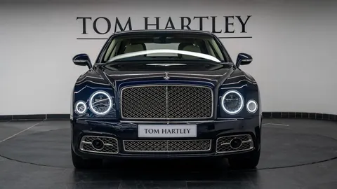 Bentley Mulsanne Speed — photo 2 of 28