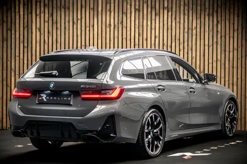 BMW 3 Series M340i Touring xDrive — photo 4 of 45