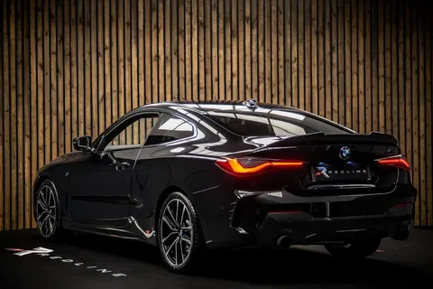 BMW 4 Series 420i M Sport 3