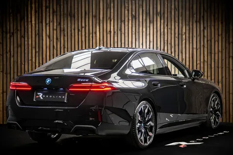 BMW 5 Series 530e M Sport Pro 4