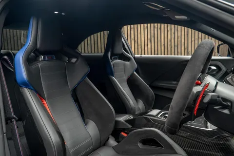 BMW M2 CS — photo 2 of 47