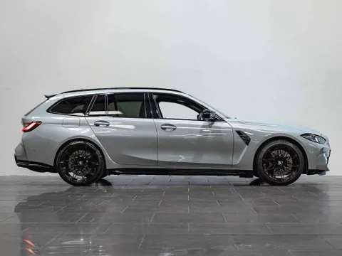 BMW M3 Competition Touring xDrive 3