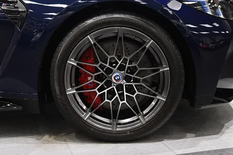 BMW M3 Competition Touring 3