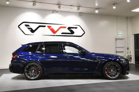 BMW M3 Competition Touring 4