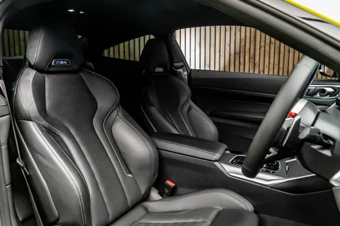 BMW M4 Competition xDrive — photo 2 of 45